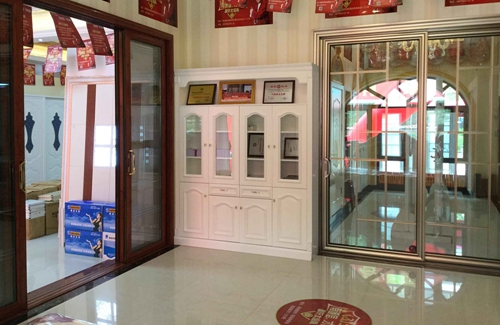 让你久等了！富轩专卖店开业“大四喜”，闪耀“五一”舞台