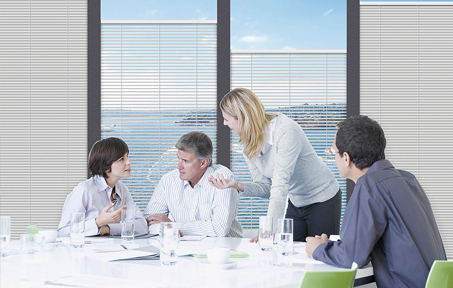 铝合金门窗代理服务才是制胜力！