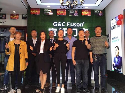 房县富轩门窗开业引爆全城，两小时突破30万订单!