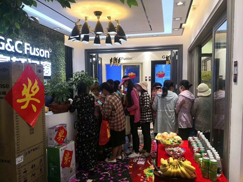 山东莱州富轩门窗店面升级开业，现金红包送不停