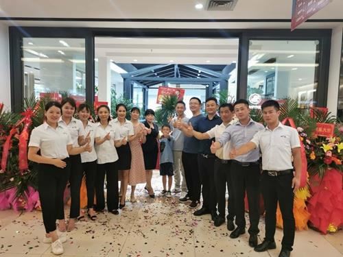 夏日狂欢，富轩门窗南宁专卖店火热开业销售额突破200万！
