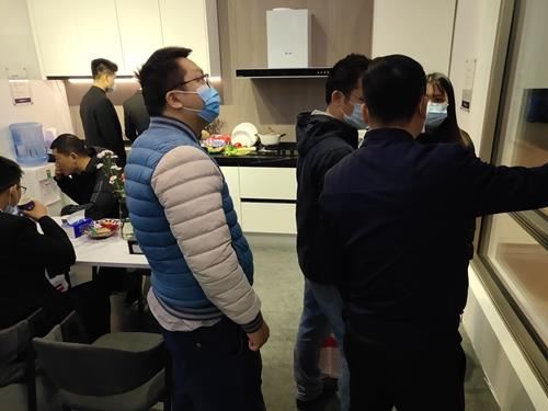 富轩门窗高定展圈粉无数，品味门窗高定之美