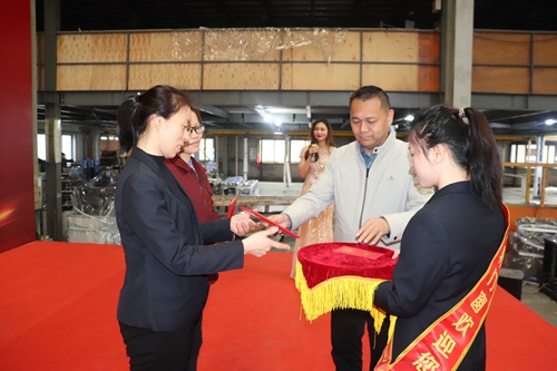 齐心协力，锐意进取|富轩全屋门窗2020年度颁奖大会圆满召开