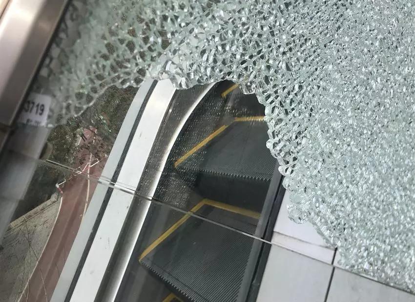 一扇窗系家安全，安全门窗如何选择