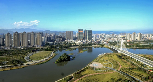 斥资20亿！福建华强山庄酒店联手富轩全屋门窗打造超五星级温泉度假酒店