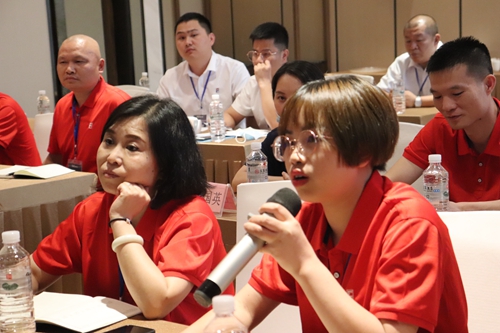 富轩大商铁军，百炼成钢，奋进新征程！