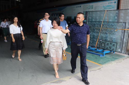 走进富轩，“窗”造未来——工商联、江西商会、南昌商会走进民企探访