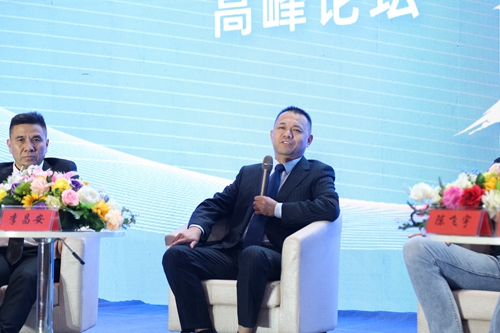 逐梦新时代|富轩全屋门窗受邀出席2021中国家居门窗行业发展高峰论坛会