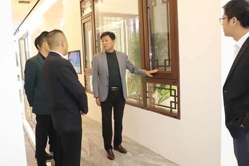 行业交流|南京移门协会会长走访富轩全屋门窗