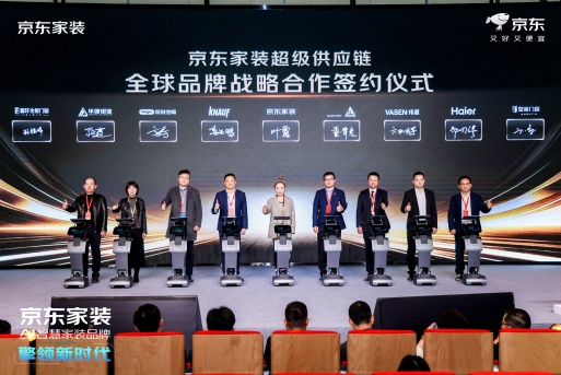 一举斩获三大奖项！见证富轩全屋门窗高光时刻