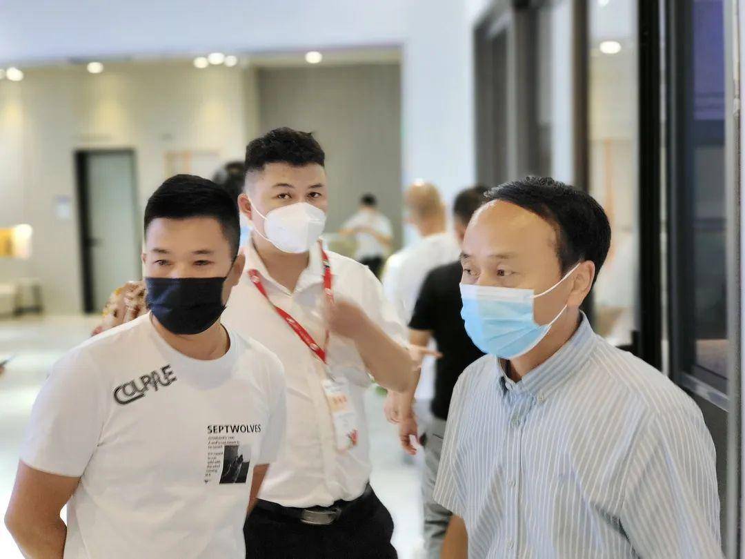 潮生活 匠新品｜富轩全屋门窗上海建博会DAY1收获多项荣誉 