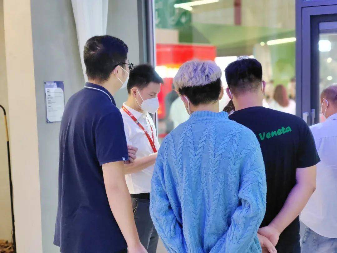 潮生活 匠新品｜富轩全屋门窗上海建博会DAY1收获多项荣誉 