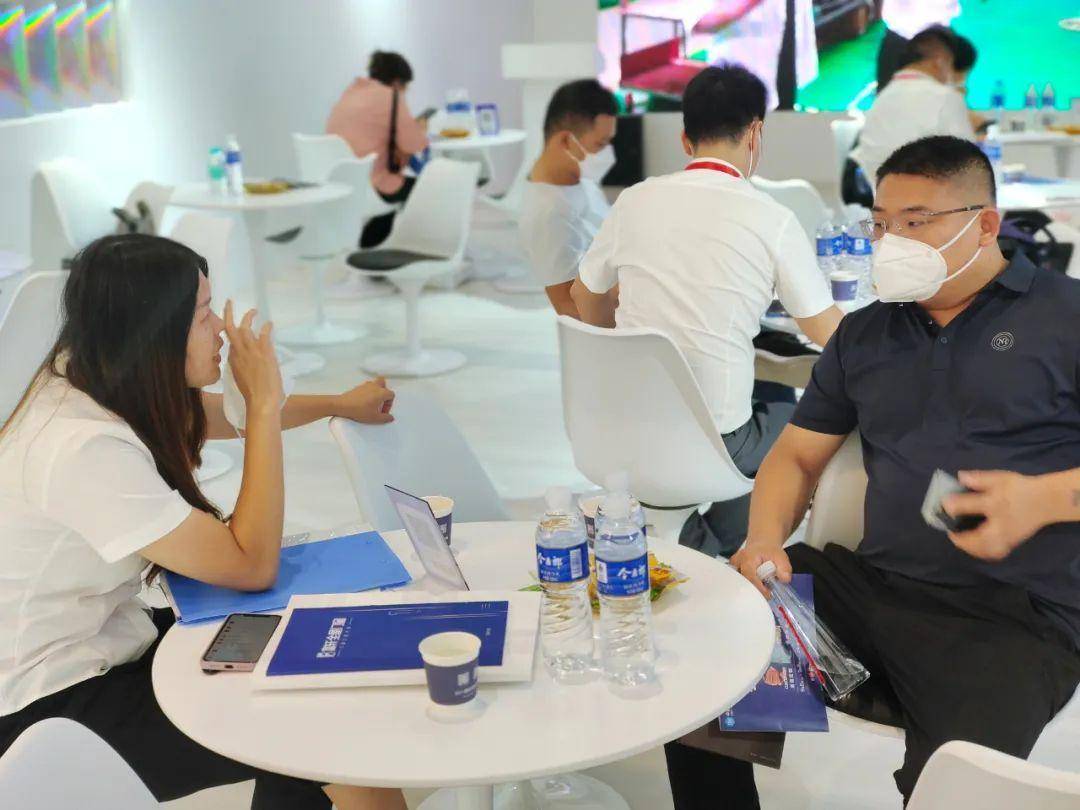 富轩全屋门窗上海建博会DAY3展厅圈粉无数 