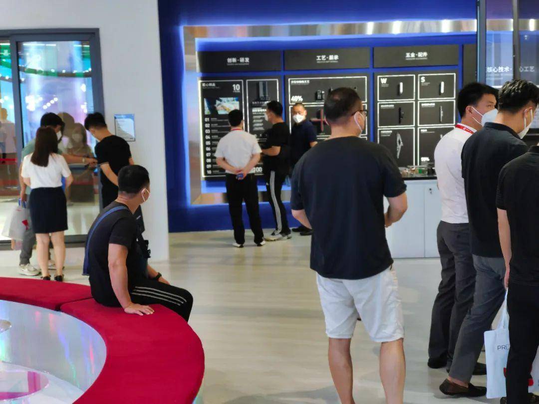 富轩全屋门窗上海建博会DAY3展厅圈粉无数 