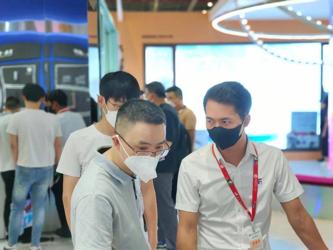 富轩全屋门窗上海建博会DAY3展厅圈粉无数 