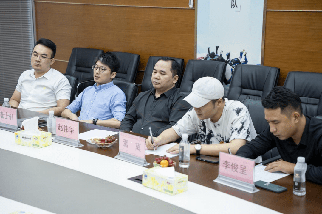 合作创双赢|热烈欢迎御鼎国际和华人设计网莅临富轩全屋门窗参观交流