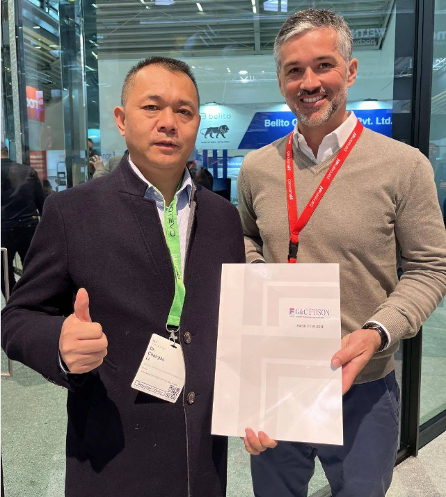 富轩全屋门窗考察团参观德国国际建筑科技博览会 富轩全屋门窗考察团参观德国国际建筑科技博览会