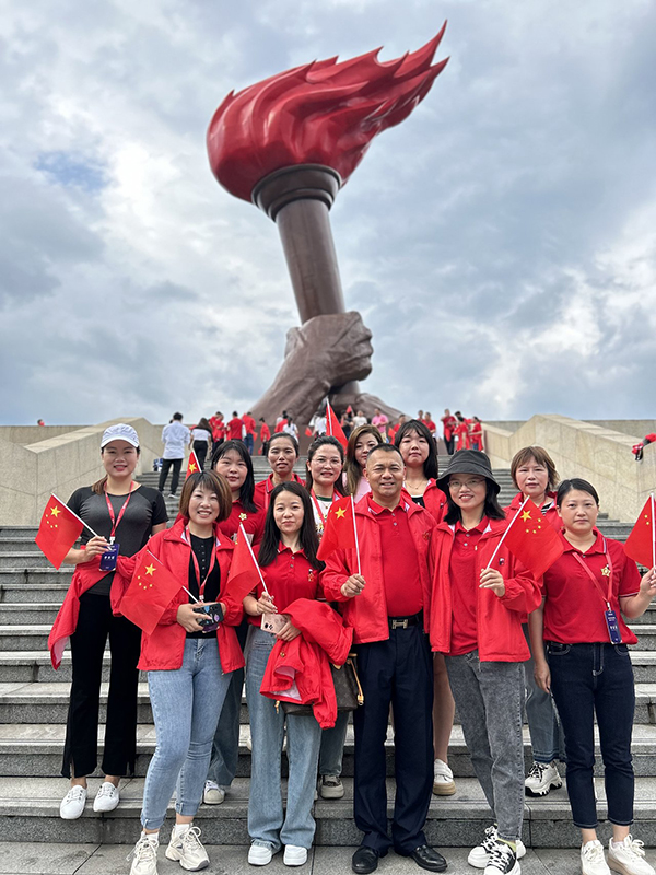 2023年富轩全屋门窗年中营销峰会赢站新征途